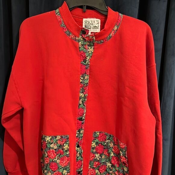 Vintage Redone Red Sweatshirt floral size large - Picture 1 of 8
